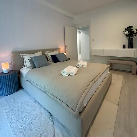 Sandland - Pearl Apartament *